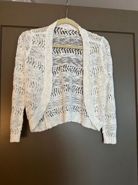 Cloud Chaser White Lace Knit Cardigan Size M Cropped Lightweight